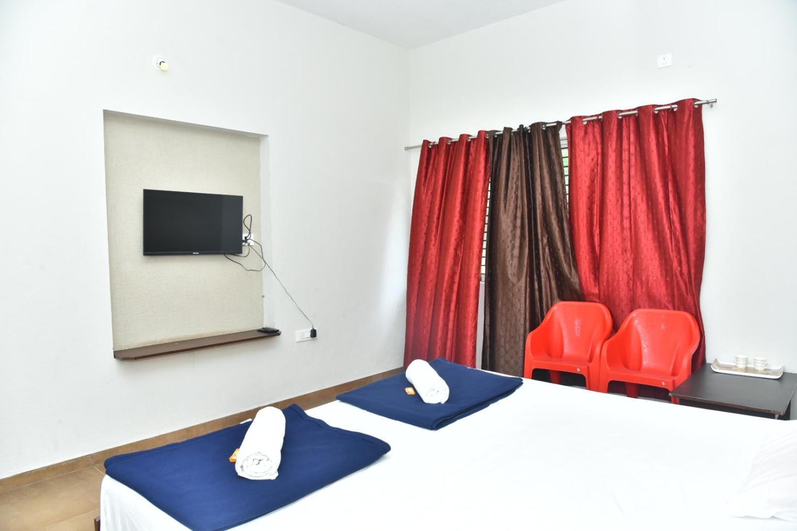 3Season Resort Hampi Phòng bức ảnh